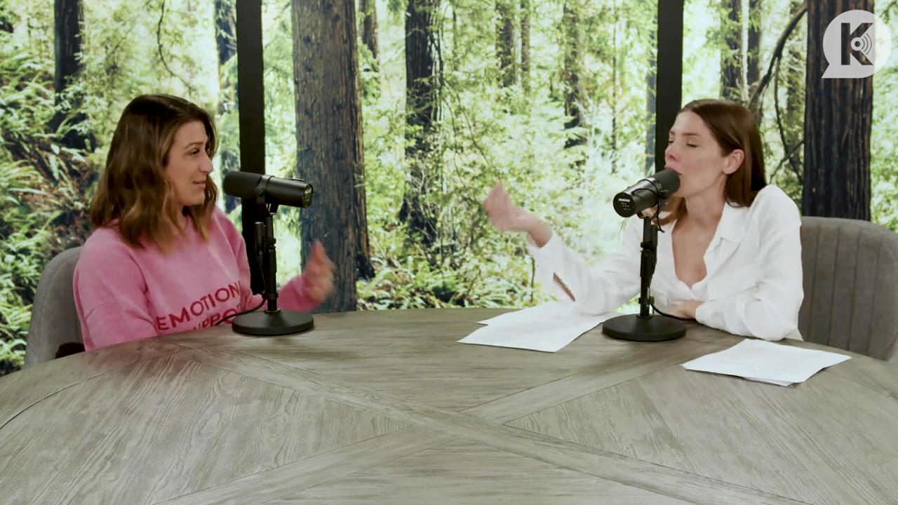 Ashley-Greene-dot-nl_TheTwilightEffect-Episode1TwilightRewatch-Part1of32729.jpg Ashley-Greene-dot-nl_TheTwilightEffect-Episode1TwilightRewatch-Part1of32729.jpg