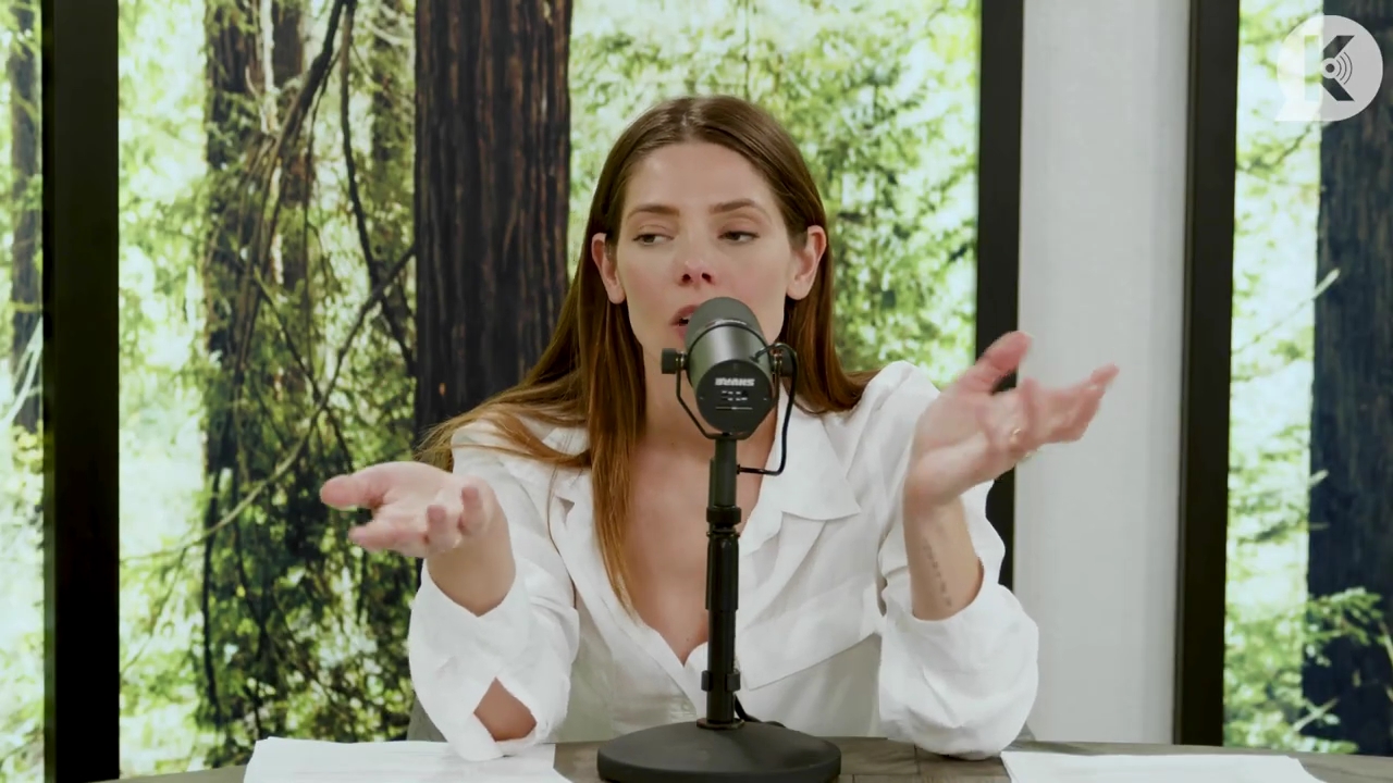 Ashley-Greene-dot-nl_TheTwilightEffect-Episode1TwilightRewatch-Part1of32816.jpg Ashley-Greene-dot-nl_TheTwilightEffect-Episode1TwilightRewatch-Part1of32816.jpg