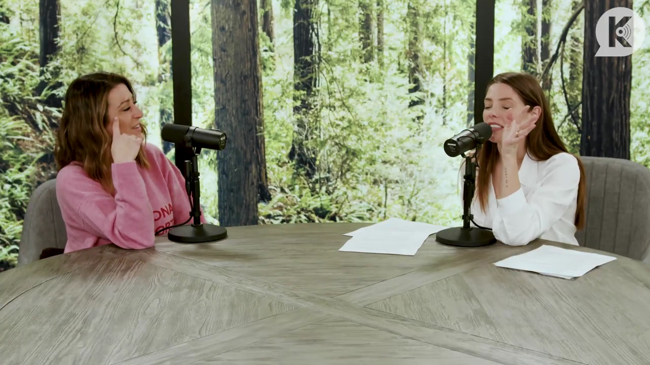 Ashley-Greene-dot-nl_TheTwilightEffect-Episode1TwilightRewatch-Part1of32958.jpg Ashley-Greene-dot-nl_TheTwilightEffect-Episode1TwilightRewatch-Part1of32958.jpg