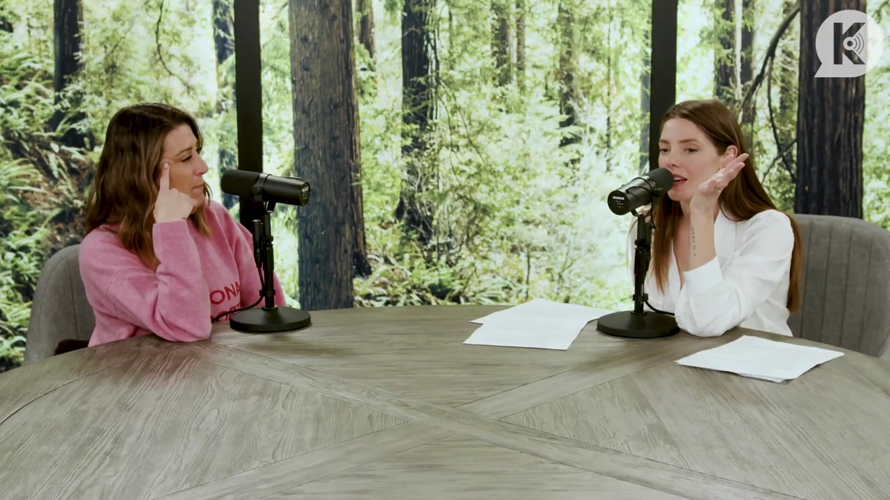 Ashley-Greene-dot-nl_TheTwilightEffect-Episode1TwilightRewatch-Part1of32959.jpg Ashley-Greene-dot-nl_TheTwilightEffect-Episode1TwilightRewatch-Part1of32959.jpg