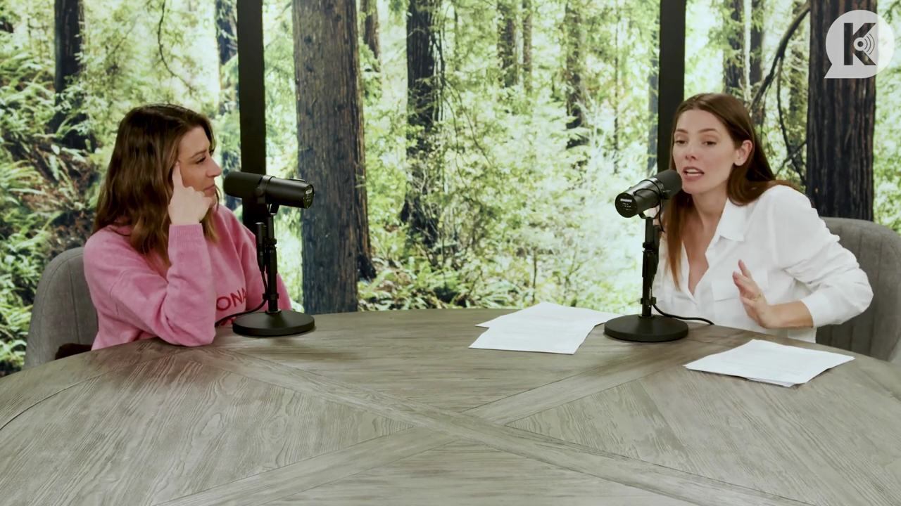 Ashley-Greene-dot-nl_TheTwilightEffect-Episode1TwilightRewatch-Part1of32962.jpg Ashley-Greene-dot-nl_TheTwilightEffect-Episode1TwilightRewatch-Part1of32962.jpg