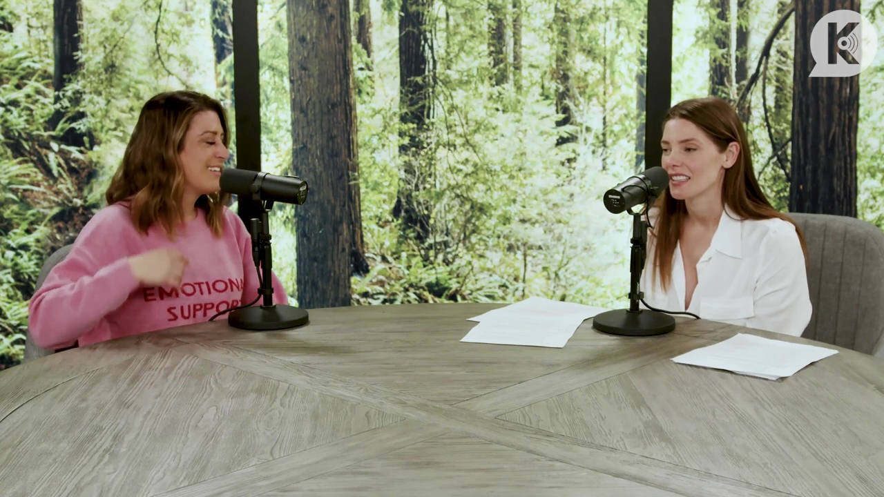 Ashley-Greene-dot-nl_TheTwilightEffect-Episode1TwilightRewatch-Part1of32971.jpg Ashley-Greene-dot-nl_TheTwilightEffect-Episode1TwilightRewatch-Part1of32971.jpg