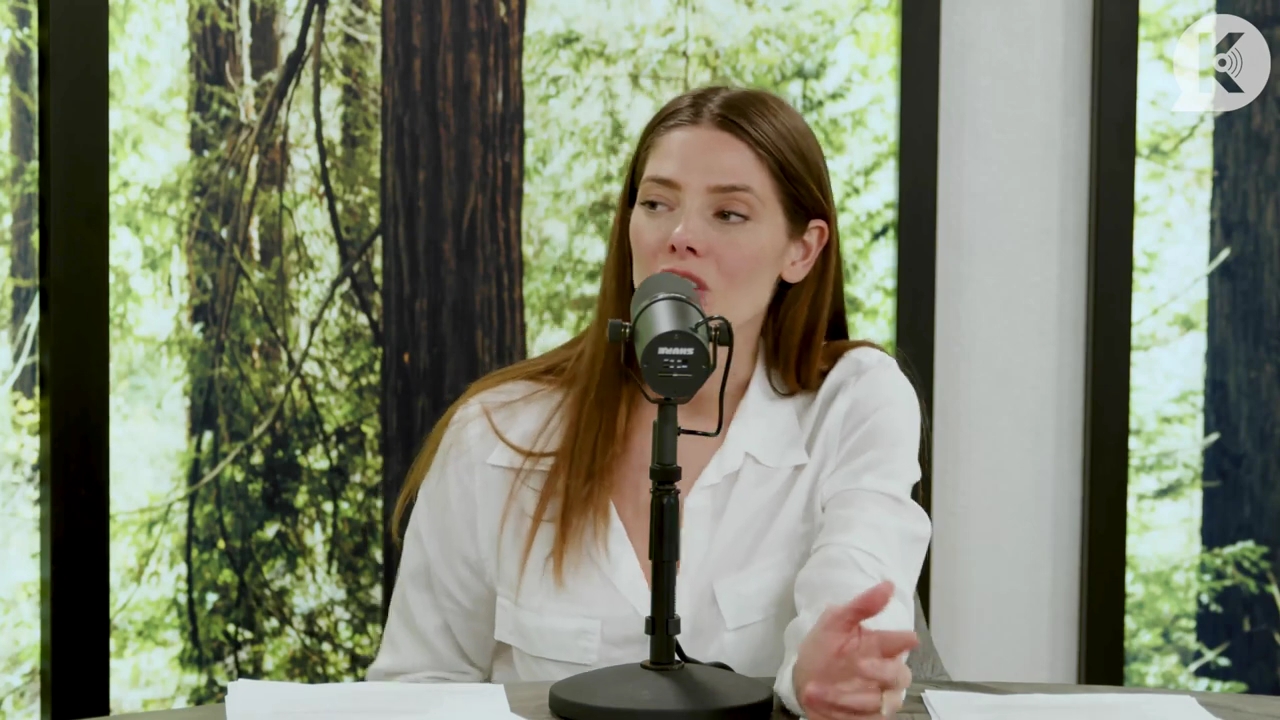 Ashley-Greene-dot-nl_TheTwilightEffect-Episode1TwilightRewatch-Part1of32984.jpg Ashley-Greene-dot-nl_TheTwilightEffect-Episode1TwilightRewatch-Part1of32984.jpg