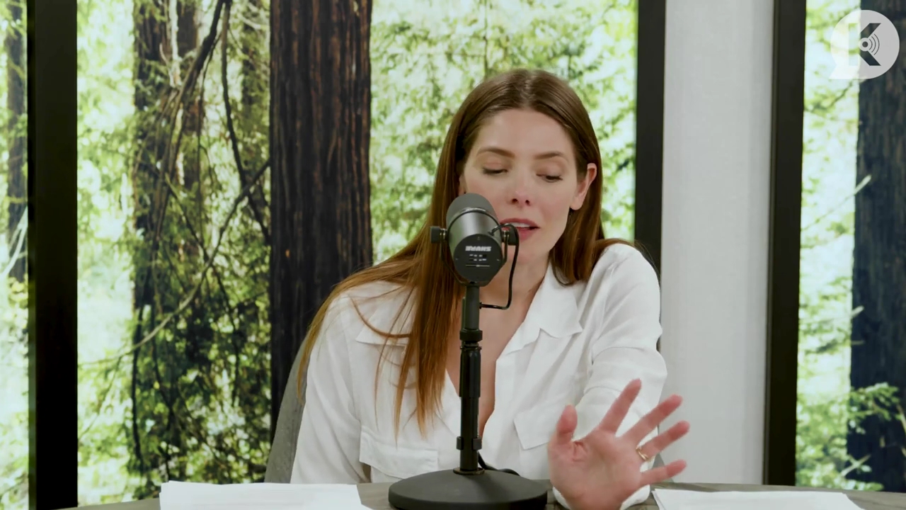 Ashley-Greene-dot-nl_TheTwilightEffect-Episode1TwilightRewatch-Part1of32985.jpg Ashley-Greene-dot-nl_TheTwilightEffect-Episode1TwilightRewatch-Part1of32985.jpg