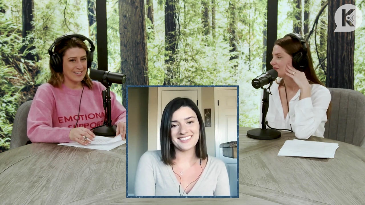 Ashley-Greene-dot-nl_TheTwilightEffect-Episode1TwilightRewatch-Part1of33475.jpg