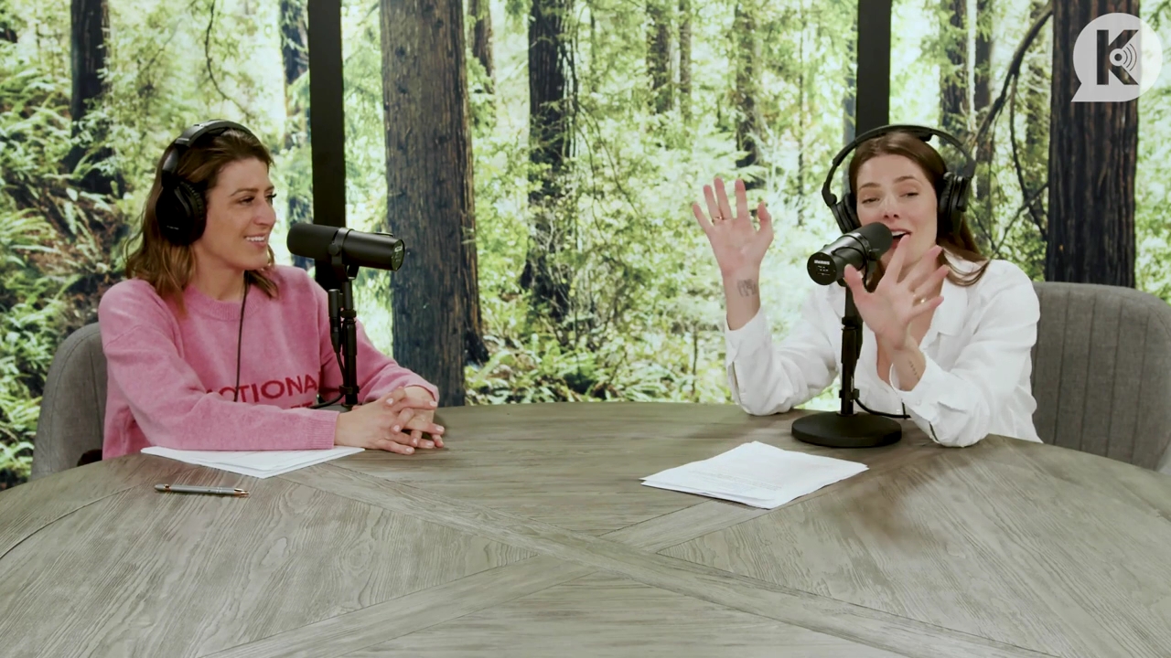 Ashley-Greene-dot-nl_TheTwilightEffect-Episode1TwilightRewatch-Part1of33617.jpg Ashley-Greene-dot-nl_TheTwilightEffect-Episode1TwilightRewatch-Part1of33617.jpg