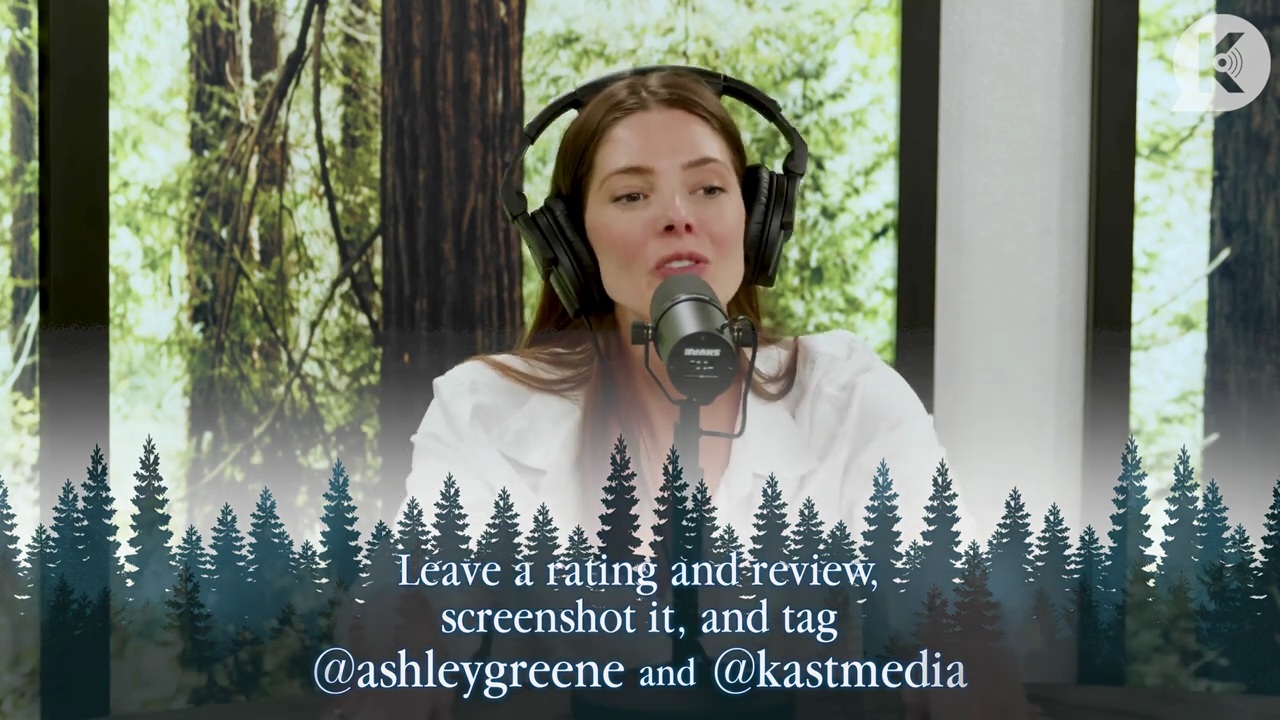 Ashley-Greene-dot-nl_TheTwilightEffect-Episode1TwilightRewatch-Part1of33700.jpg