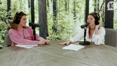 Ashley-Greene-dot-nl_TheTwilightEffect-Episode1TwilightRewatch-Part1of33709.jpg