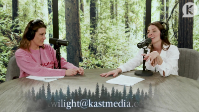 Ashley-Greene-dot-nl_TheTwilightEffect-Episode1TwilightRewatch-Part1of33712.jpg