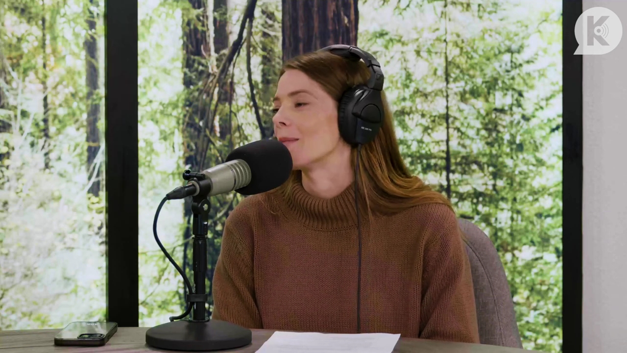 Ashley-Greene-dot-nl_TheTwilightEffectPostcast-Aflevering10MichaelSheen0036.jpg Ashley-Greene-dot-nl_TheTwilightEffectPostcast-Aflevering10MichaelSheen0036.jpg