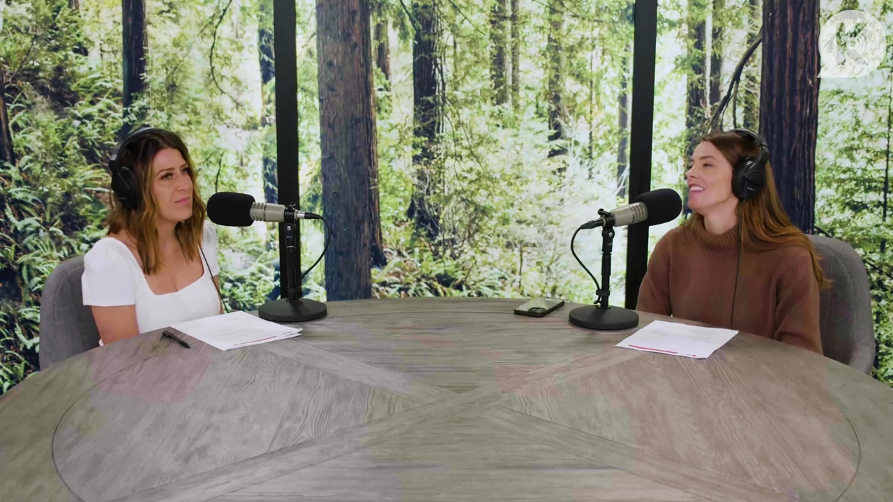 Ashley-Greene-dot-nl_TheTwilightEffectPostcast-Aflevering10MichaelSheen0167.jpg Ashley-Greene-dot-nl_TheTwilightEffectPostcast-Aflevering10MichaelSheen0167.jpg