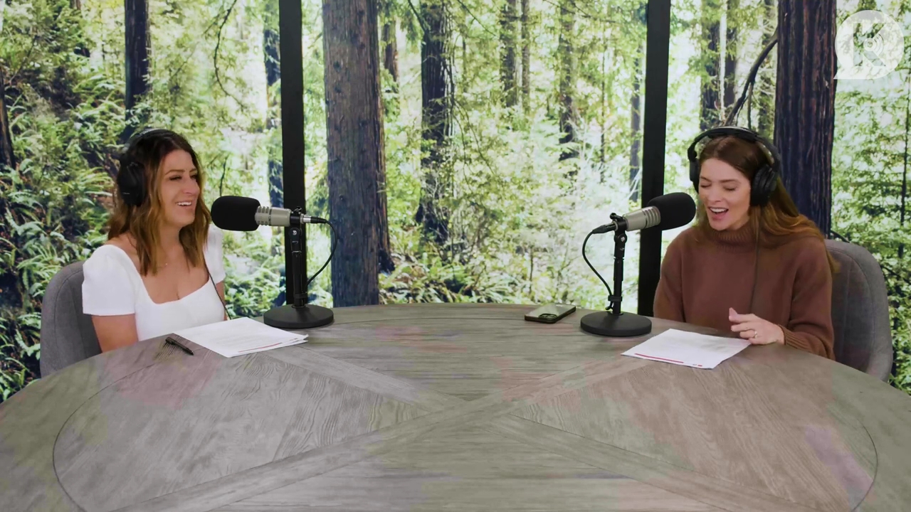 Ashley-Greene-dot-nl_TheTwilightEffectPostcast-Aflevering10MichaelSheen0172.jpg Ashley-Greene-dot-nl_TheTwilightEffectPostcast-Aflevering10MichaelSheen0172.jpg