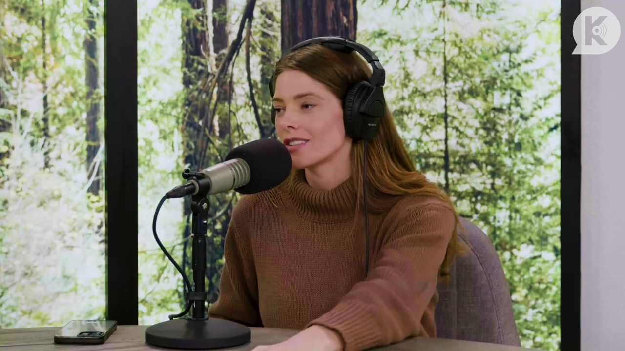 Ashley-Greene-dot-nl_TheTwilightEffectPostcast-Aflevering10MichaelSheen0179.jpg Ashley-Greene-dot-nl_TheTwilightEffectPostcast-Aflevering10MichaelSheen0179.jpg