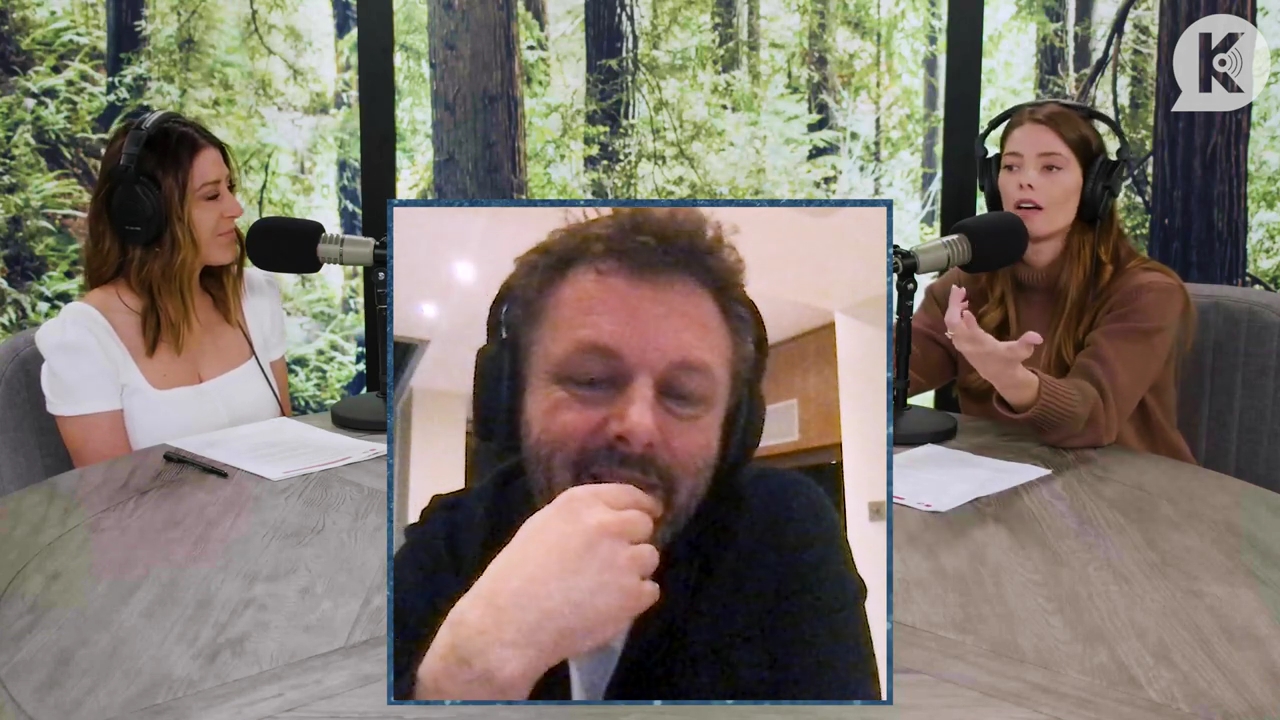 Ashley-Greene-dot-nl_TheTwilightEffectPostcast-Aflevering10MichaelSheen0305.jpg Ashley-Greene-dot-nl_TheTwilightEffectPostcast-Aflevering10MichaelSheen0305.jpg