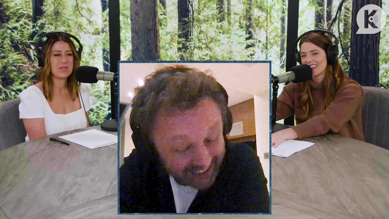 Ashley-Greene-dot-nl_TheTwilightEffectPostcast-Aflevering10MichaelSheen0335.jpg Ashley-Greene-dot-nl_TheTwilightEffectPostcast-Aflevering10MichaelSheen0335.jpg