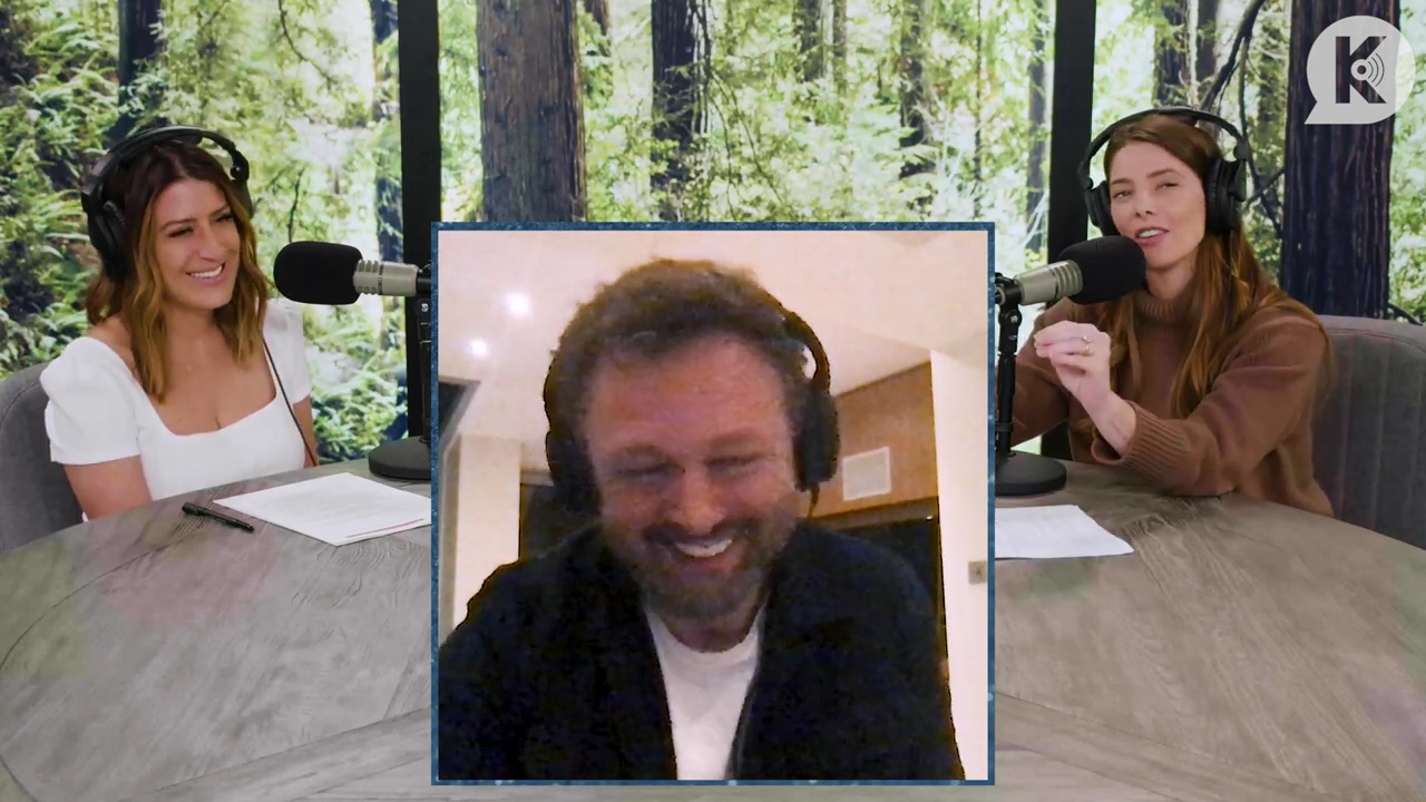 Ashley-Greene-dot-nl_TheTwilightEffectPostcast-Aflevering10MichaelSheen0355.jpg Ashley-Greene-dot-nl_TheTwilightEffectPostcast-Aflevering10MichaelSheen0355.jpg