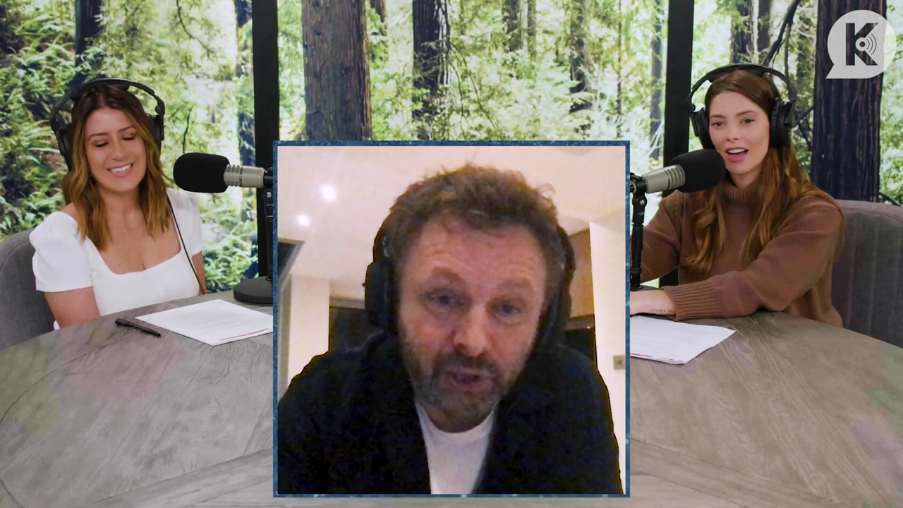 Ashley-Greene-dot-nl_TheTwilightEffectPostcast-Aflevering10MichaelSheen0400.jpg Ashley-Greene-dot-nl_TheTwilightEffectPostcast-Aflevering10MichaelSheen0400.jpg