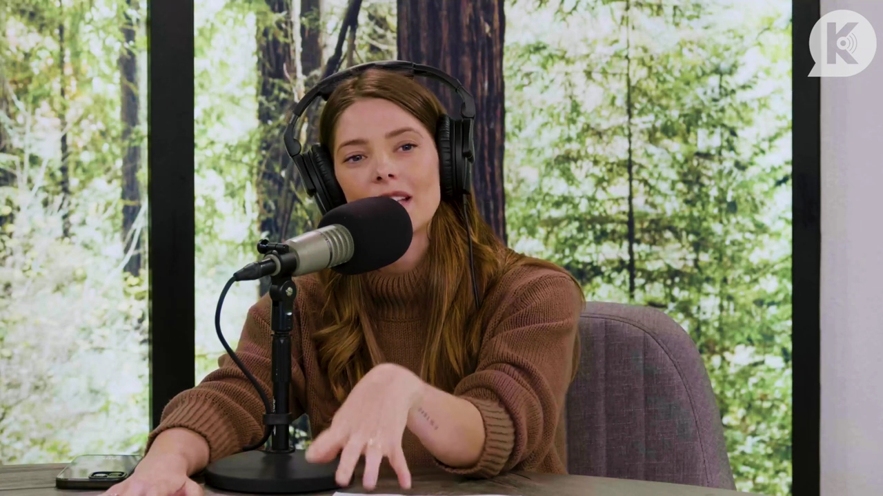 Ashley-Greene-dot-nl_TheTwilightEffectPostcast-Aflevering10MichaelSheen0677.jpg Ashley-Greene-dot-nl_TheTwilightEffectPostcast-Aflevering10MichaelSheen0677.jpg