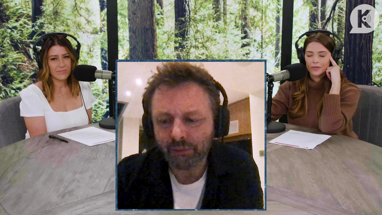 Ashley-Greene-dot-nl_TheTwilightEffectPostcast-Aflevering10MichaelSheen1042.jpg Ashley-Greene-dot-nl_TheTwilightEffectPostcast-Aflevering10MichaelSheen1042.jpg