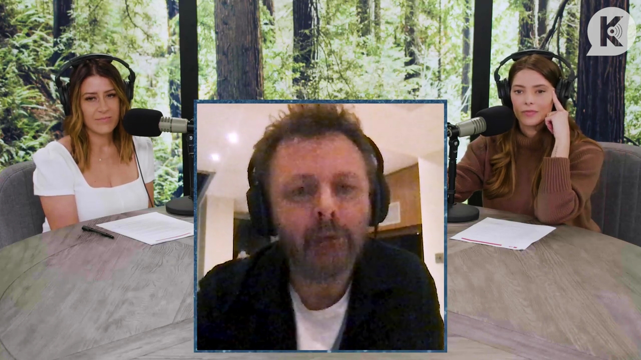 Ashley-Greene-dot-nl_TheTwilightEffectPostcast-Aflevering10MichaelSheen1044.jpg Ashley-Greene-dot-nl_TheTwilightEffectPostcast-Aflevering10MichaelSheen1044.jpg