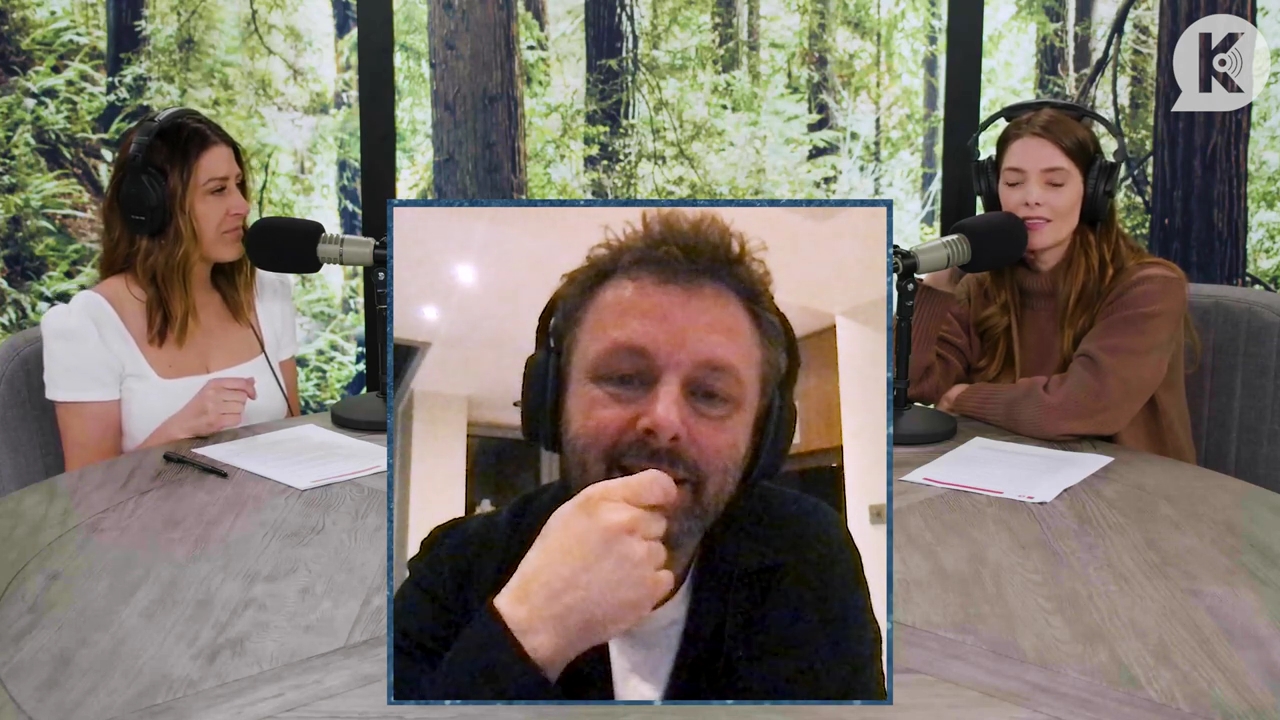 Ashley-Greene-dot-nl_TheTwilightEffectPostcast-Aflevering10MichaelSheen1166.jpg Ashley-Greene-dot-nl_TheTwilightEffectPostcast-Aflevering10MichaelSheen1166.jpg