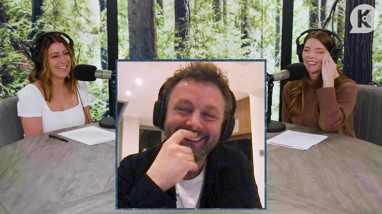 Ashley-Greene-dot-nl_TheTwilightEffectPostcast-Aflevering10MichaelSheen1341.jpg Ashley-Greene-dot-nl_TheTwilightEffectPostcast-Aflevering10MichaelSheen1341.jpg