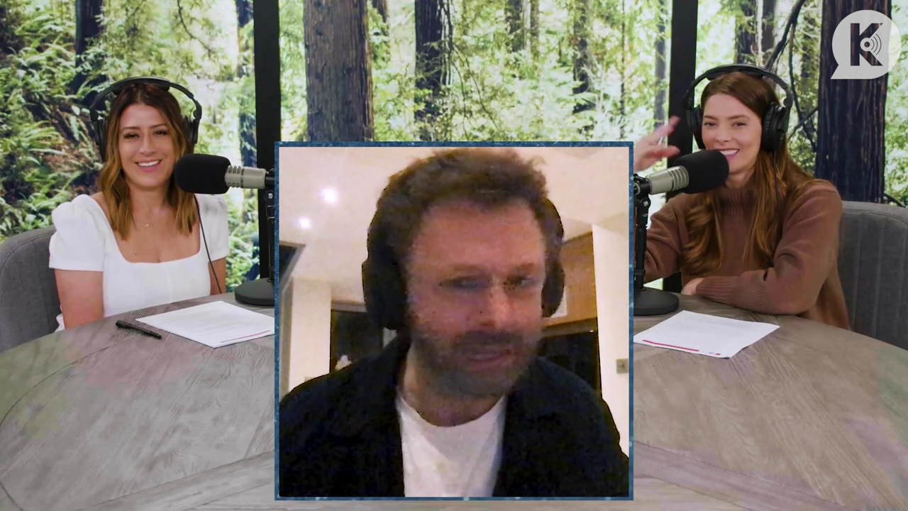 Ashley-Greene-dot-nl_TheTwilightEffectPostcast-Aflevering10MichaelSheen1373.jpg Ashley-Greene-dot-nl_TheTwilightEffectPostcast-Aflevering10MichaelSheen1373.jpg