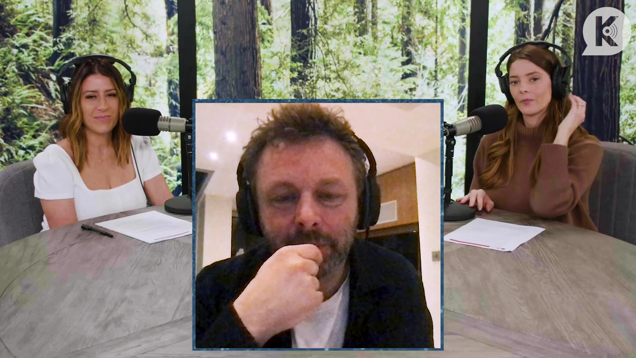 Ashley-Greene-dot-nl_TheTwilightEffectPostcast-Aflevering10MichaelSheen1427.jpg Ashley-Greene-dot-nl_TheTwilightEffectPostcast-Aflevering10MichaelSheen1427.jpg