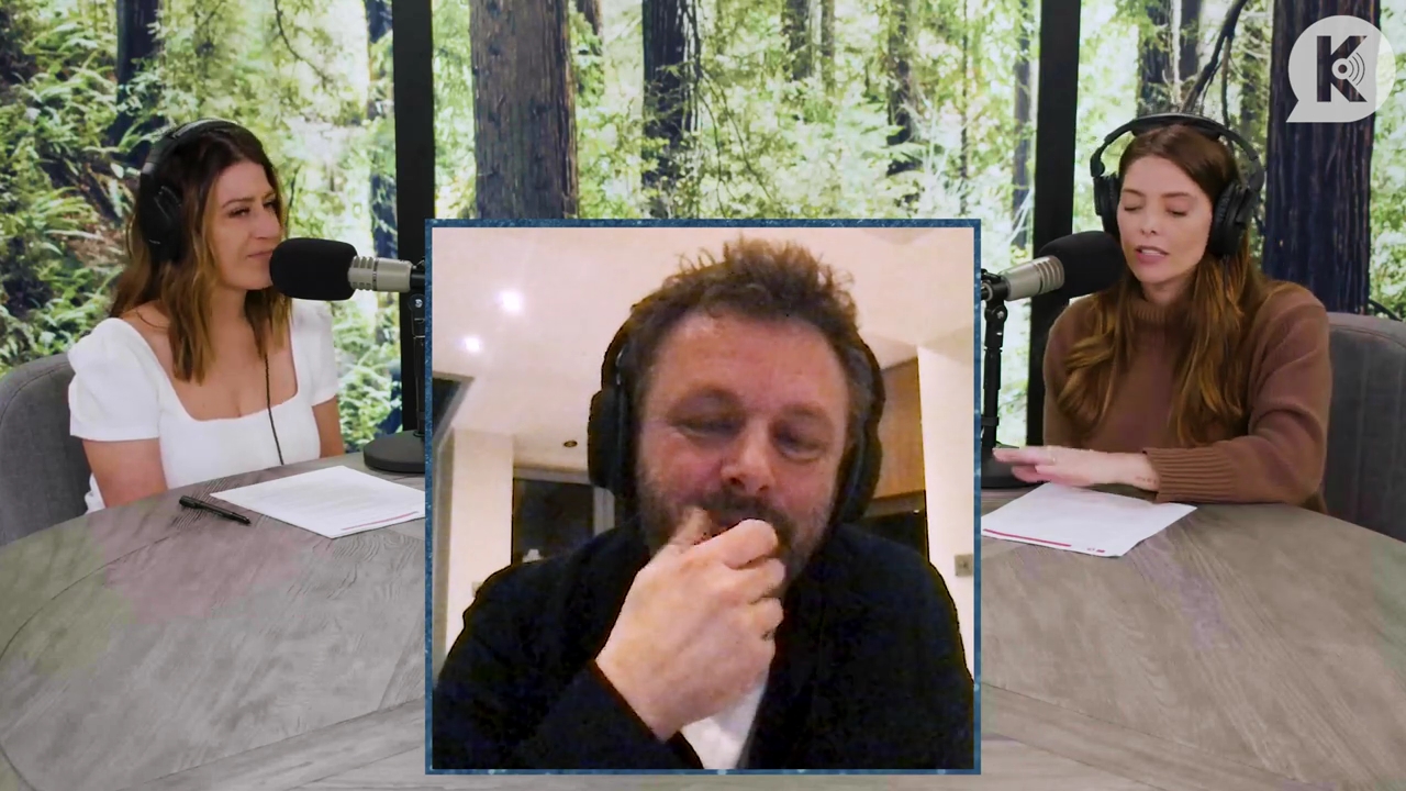 Ashley-Greene-dot-nl_TheTwilightEffectPostcast-Aflevering10MichaelSheen1509.jpg Ashley-Greene-dot-nl_TheTwilightEffectPostcast-Aflevering10MichaelSheen1509.jpg