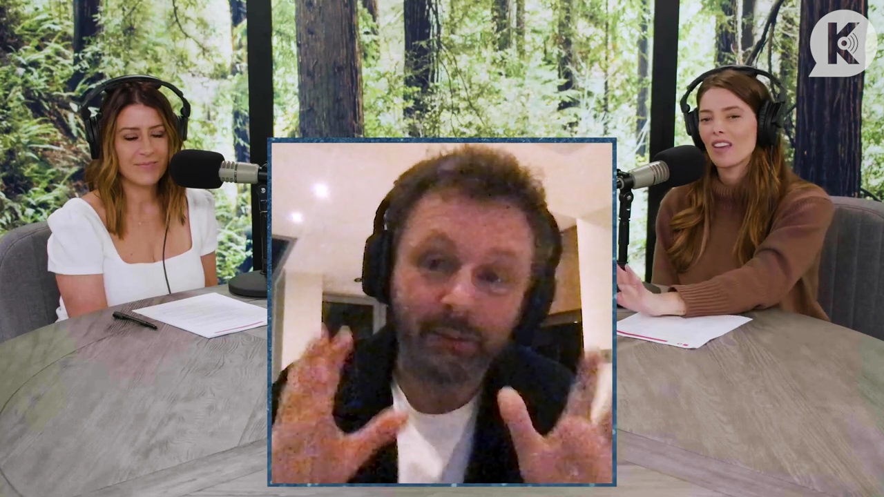 Ashley-Greene-dot-nl_TheTwilightEffectPostcast-Aflevering10MichaelSheen1535.jpg Ashley-Greene-dot-nl_TheTwilightEffectPostcast-Aflevering10MichaelSheen1535.jpg