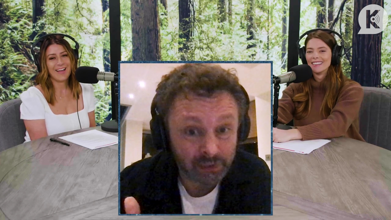 Ashley-Greene-dot-nl_TheTwilightEffectPostcast-Aflevering10MichaelSheen1585.jpg Ashley-Greene-dot-nl_TheTwilightEffectPostcast-Aflevering10MichaelSheen1585.jpg