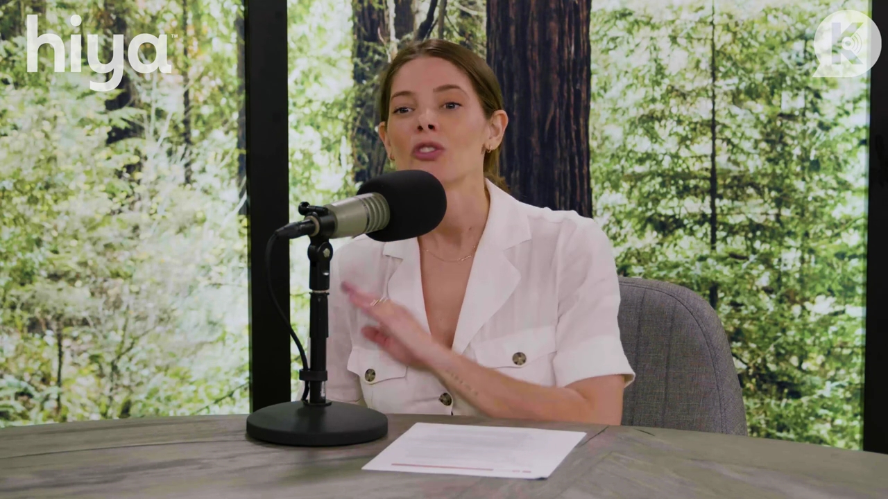 Ashley-Greene-dot-nl_TheTwilightEffectPostcast-Aflevering10MichaelSheen1673.jpg Ashley-Greene-dot-nl_TheTwilightEffectPostcast-Aflevering10MichaelSheen1673.jpg