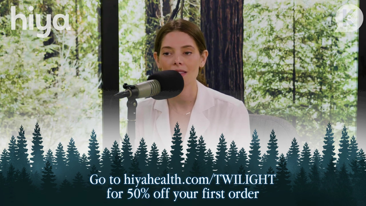 Ashley-Greene-dot-nl_TheTwilightEffectPostcast-Aflevering10MichaelSheen1702.jpg Ashley-Greene-dot-nl_TheTwilightEffectPostcast-Aflevering10MichaelSheen1702.jpg