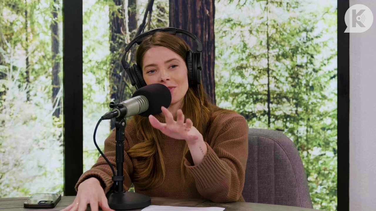 Ashley-Greene-dot-nl_TheTwilightEffectPostcast-Aflevering10MichaelSheen1764.jpg Ashley-Greene-dot-nl_TheTwilightEffectPostcast-Aflevering10MichaelSheen1764.jpg