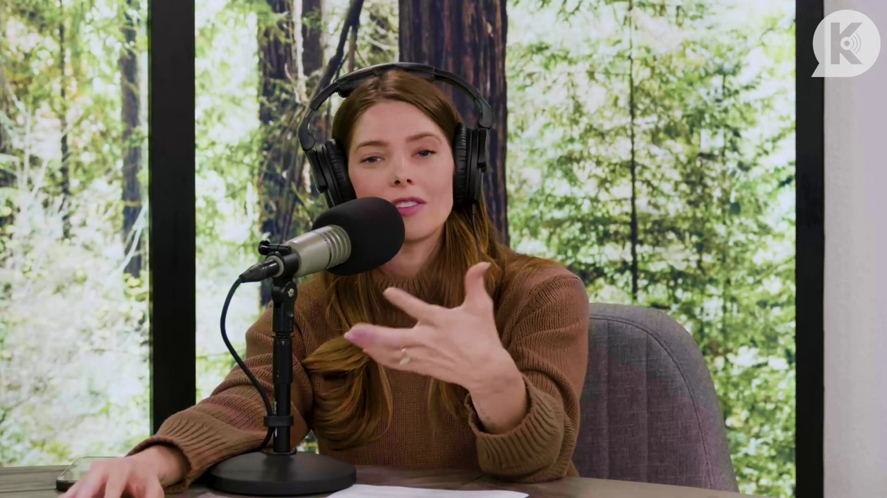 Ashley-Greene-dot-nl_TheTwilightEffectPostcast-Aflevering10MichaelSheen1798.jpg Ashley-Greene-dot-nl_TheTwilightEffectPostcast-Aflevering10MichaelSheen1798.jpg