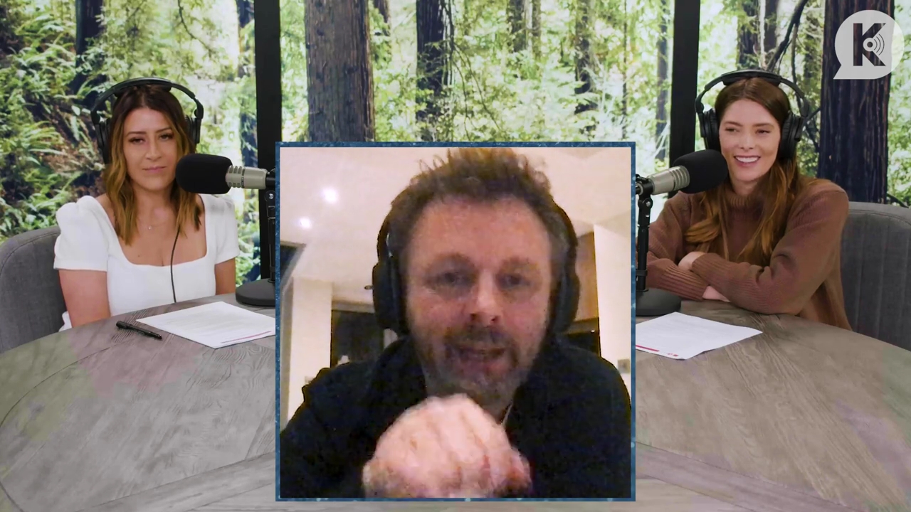 Ashley-Greene-dot-nl_TheTwilightEffectPostcast-Aflevering10MichaelSheen1869.jpg Ashley-Greene-dot-nl_TheTwilightEffectPostcast-Aflevering10MichaelSheen1869.jpg