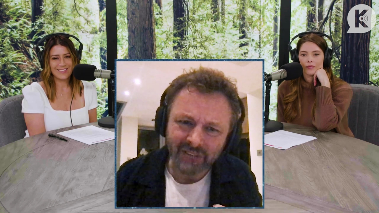 Ashley-Greene-dot-nl_TheTwilightEffectPostcast-Aflevering10MichaelSheen1928.jpg Ashley-Greene-dot-nl_TheTwilightEffectPostcast-Aflevering10MichaelSheen1928.jpg