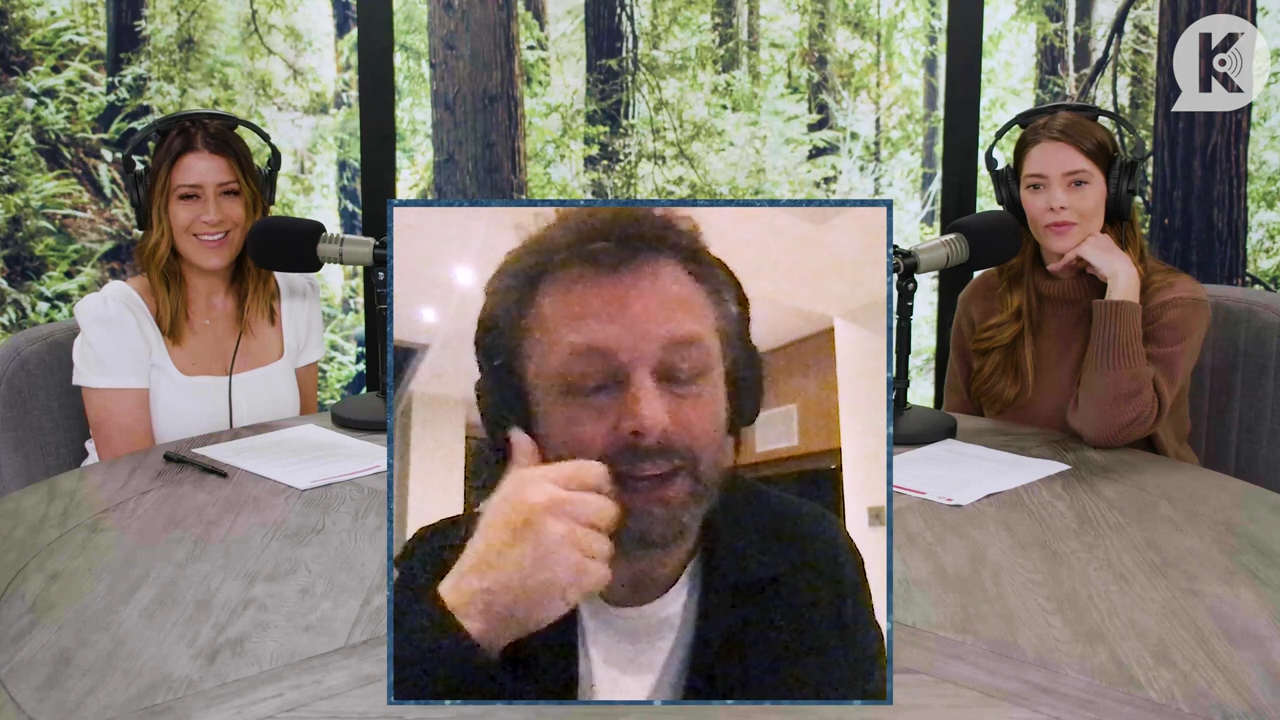 Ashley-Greene-dot-nl_TheTwilightEffectPostcast-Aflevering10MichaelSheen1994.jpg Ashley-Greene-dot-nl_TheTwilightEffectPostcast-Aflevering10MichaelSheen1994.jpg