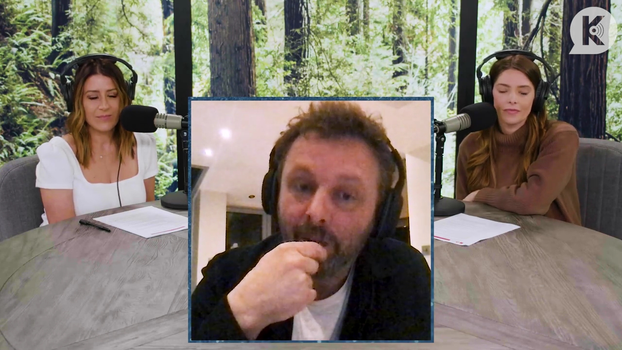 Ashley-Greene-dot-nl_TheTwilightEffectPostcast-Aflevering10MichaelSheen2003.jpg Ashley-Greene-dot-nl_TheTwilightEffectPostcast-Aflevering10MichaelSheen2003.jpg