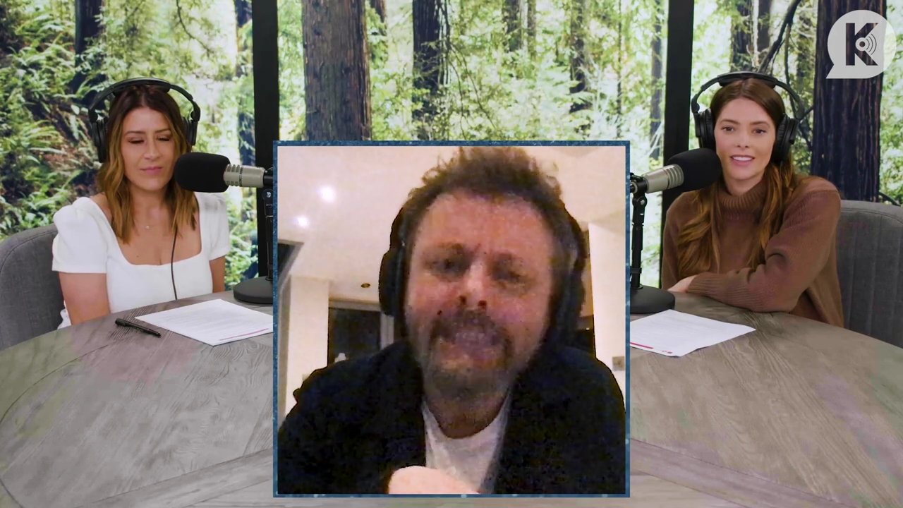 Ashley-Greene-dot-nl_TheTwilightEffectPostcast-Aflevering10MichaelSheen2005.jpg Ashley-Greene-dot-nl_TheTwilightEffectPostcast-Aflevering10MichaelSheen2005.jpg