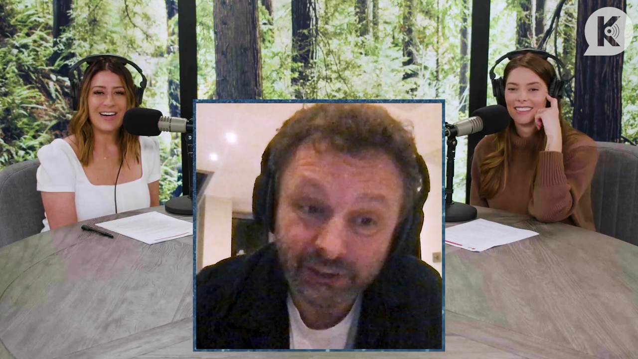 Ashley-Greene-dot-nl_TheTwilightEffectPostcast-Aflevering10MichaelSheen2044.jpg Ashley-Greene-dot-nl_TheTwilightEffectPostcast-Aflevering10MichaelSheen2044.jpg