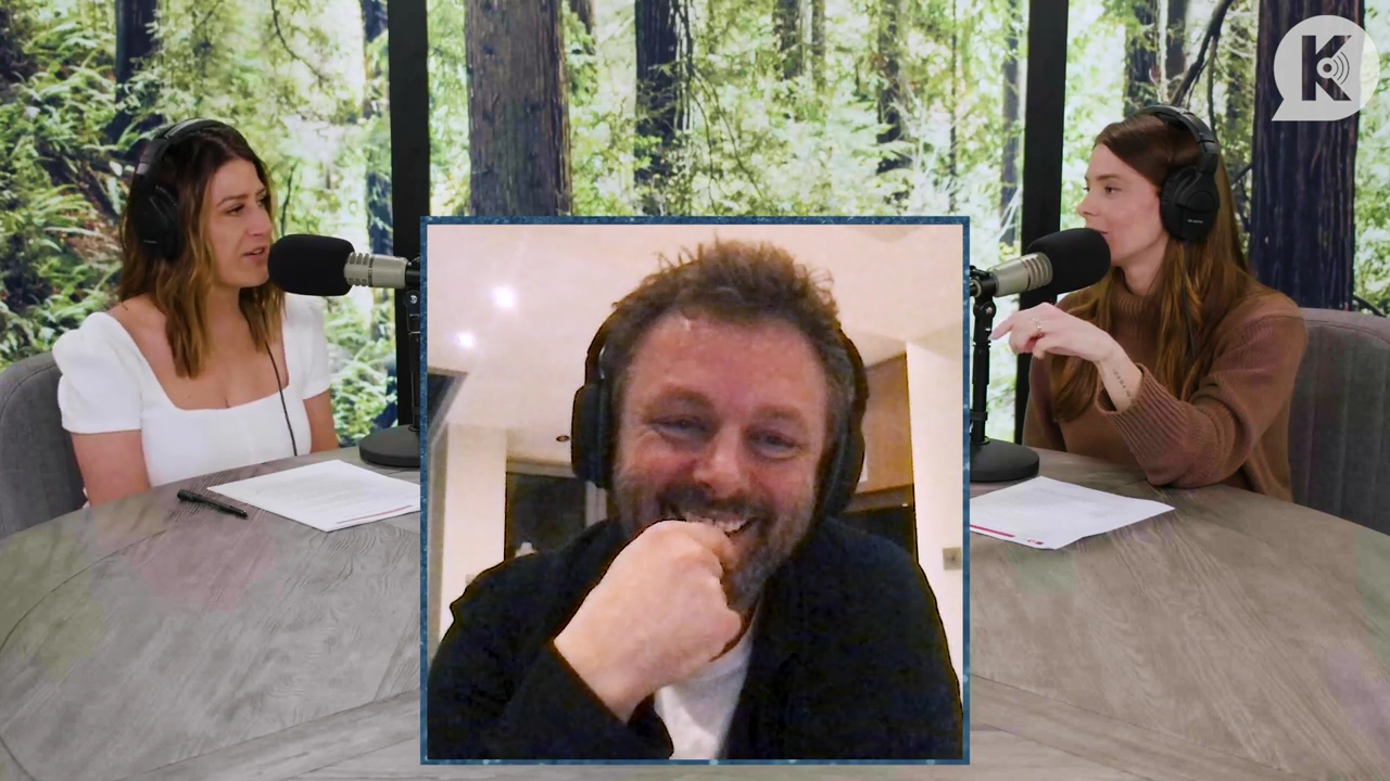 Ashley-Greene-dot-nl_TheTwilightEffectPostcast-Aflevering10MichaelSheen2059.jpg Ashley-Greene-dot-nl_TheTwilightEffectPostcast-Aflevering10MichaelSheen2059.jpg