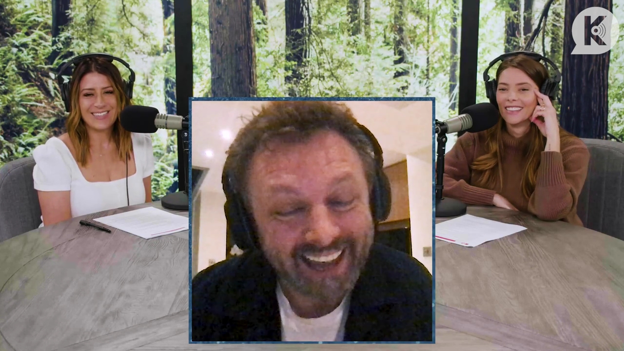 Ashley-Greene-dot-nl_TheTwilightEffectPostcast-Aflevering10MichaelSheen2085.jpg Ashley-Greene-dot-nl_TheTwilightEffectPostcast-Aflevering10MichaelSheen2085.jpg