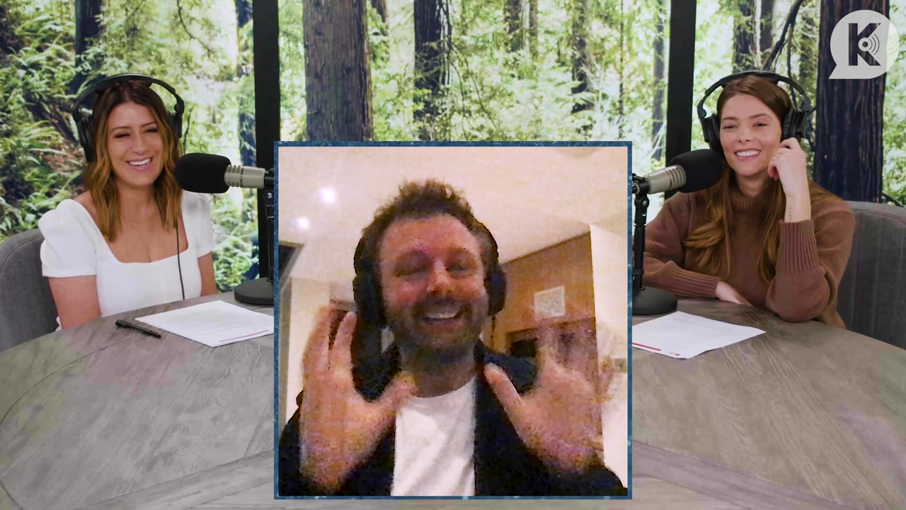 Ashley-Greene-dot-nl_TheTwilightEffectPostcast-Aflevering10MichaelSheen2092.jpg Ashley-Greene-dot-nl_TheTwilightEffectPostcast-Aflevering10MichaelSheen2092.jpg