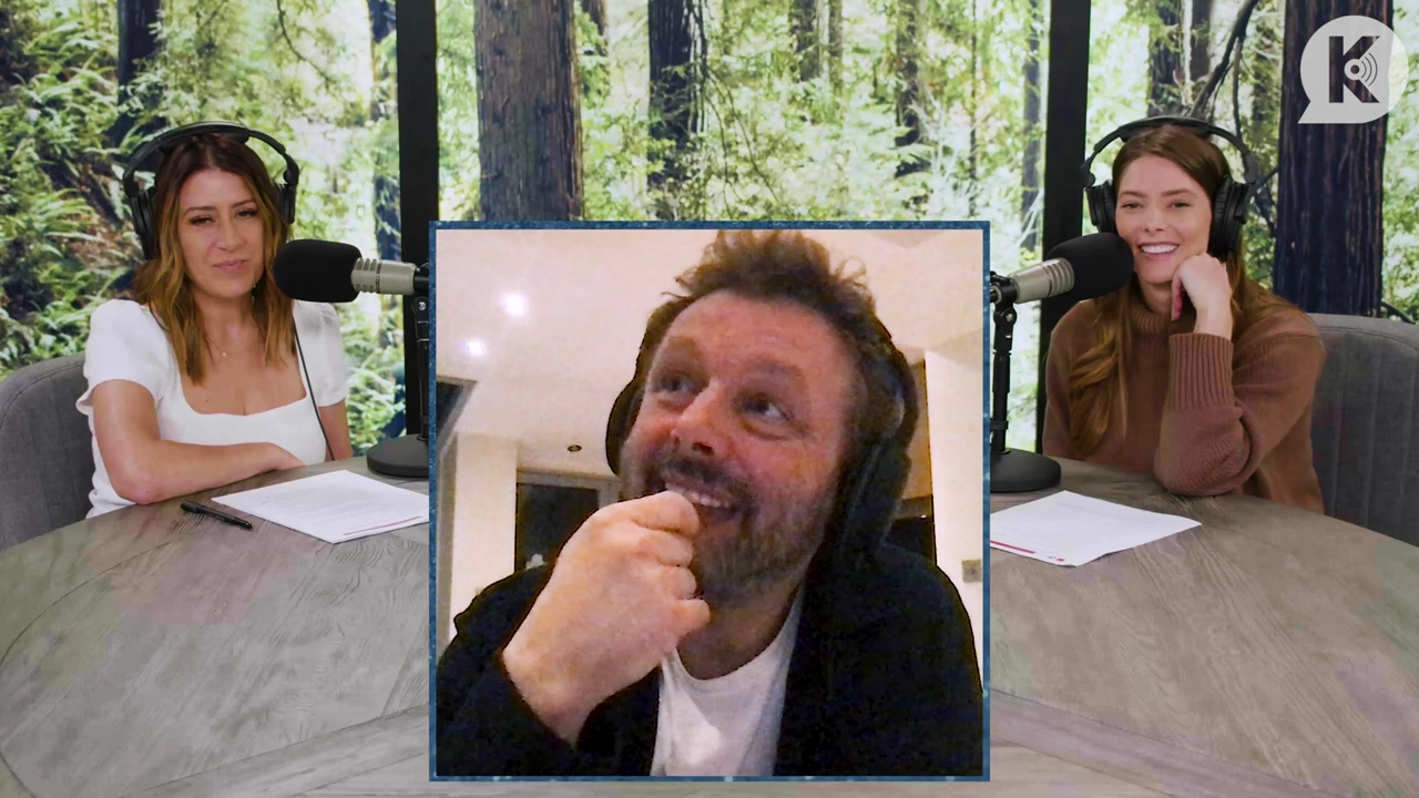 Ashley-Greene-dot-nl_TheTwilightEffectPostcast-Aflevering10MichaelSheen2151.jpg Ashley-Greene-dot-nl_TheTwilightEffectPostcast-Aflevering10MichaelSheen2151.jpg