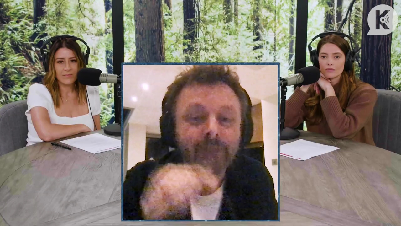 Ashley-Greene-dot-nl_TheTwilightEffectPostcast-Aflevering10MichaelSheen2301.jpg Ashley-Greene-dot-nl_TheTwilightEffectPostcast-Aflevering10MichaelSheen2301.jpg