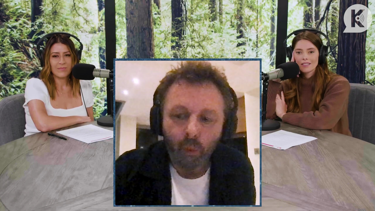 Ashley-Greene-dot-nl_TheTwilightEffectPostcast-Aflevering10MichaelSheen2324.jpg Ashley-Greene-dot-nl_TheTwilightEffectPostcast-Aflevering10MichaelSheen2324.jpg