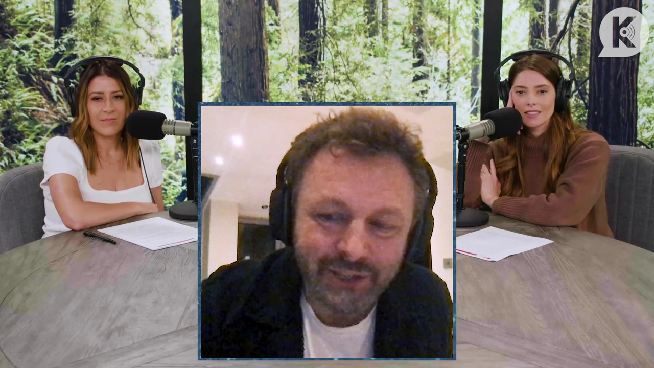 Ashley-Greene-dot-nl_TheTwilightEffectPostcast-Aflevering10MichaelSheen2325.jpg Ashley-Greene-dot-nl_TheTwilightEffectPostcast-Aflevering10MichaelSheen2325.jpg