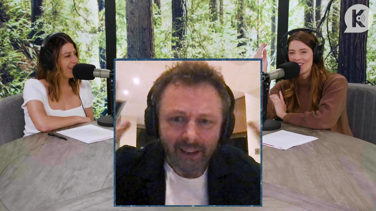 Ashley-Greene-dot-nl_TheTwilightEffectPostcast-Aflevering10MichaelSheen2329.jpg Ashley-Greene-dot-nl_TheTwilightEffectPostcast-Aflevering10MichaelSheen2329.jpg