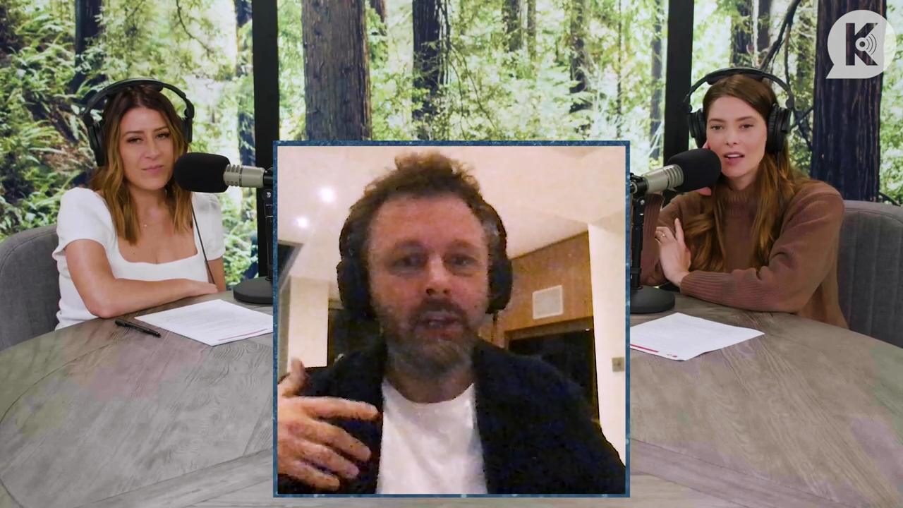 Ashley-Greene-dot-nl_TheTwilightEffectPostcast-Aflevering10MichaelSheen2334.jpg Ashley-Greene-dot-nl_TheTwilightEffectPostcast-Aflevering10MichaelSheen2334.jpg